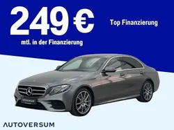Grau Gebraucht 2019 Mercedes E200 AMG line Limousine | 32.495 € (Superpreis)