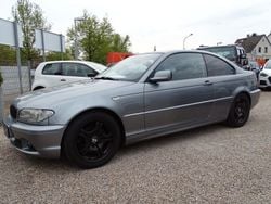 Grau Gebraucht 2005 BMW 320 Exclusive Coupé | 4.650 € (Guter Preis)