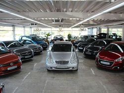 Silber Gebraucht 2001 Mercedes C180 Elegance Limousine | 1.990 € (Fairer Preis)