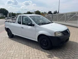 Weiß Gebraucht 2010 Dacia Logan Basis Limousine | 3.650 € (Teuer)