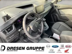 Grau (highland grau) Neu 2025 Renault Kangoo Komfort Van / Kleinbus | 28.990 € (Superpreis)
