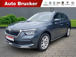 Grau Gebraucht 2021 Skoda Kamiq Style SUV | 23.890 € (Fairer Preis)