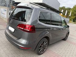 Grau Gebraucht 2017 VW Sharan Join Van / Kleinbus | 15.500 € (Fairer Preis)