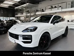 Weiss Neu 2024 Porsche Cayenne SUV | 148.158 € (Fairer Preis)
