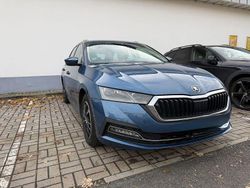 Blau Gebraucht 2020 Skoda Octavia Kombi | 18.000 € (Fairer Preis)