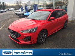 Rot Gebraucht 2023 Ford Focus ST-Line X Limousine | 25.590 € (Teuer)