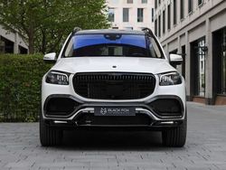 Diamond weiß metallic Gebraucht 2022 Mercedes GLS600 Maybach SUV | 267.750 €