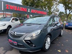 Grau Gebraucht 2015 Opel Zafira Tourer Style Van / Kleinbus | 9.490 € (Fairer Preis)