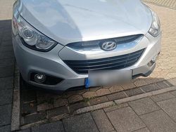 Silber Gebraucht 2010 Hyundai ix35 SUV | 8.700 € (Etwas zu teuer)