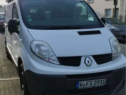 Weiß Gebraucht 2012 Renault Trafic Van | 10.599 € (Fairer Preis)