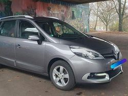 Grau Gebraucht 2013 Renault Scénic III Initiale Paris Van / Kleinbus | 5.400 € (Guter Preis)