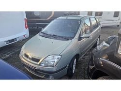 Grau Gebraucht 2002 Renault Scénic Van / Kleinbus | 1.250 € (Fairer Preis)