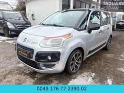 Grau Gebraucht 2012 Citroën C3 Picasso SELECTION Van / Kleinbus | 3.500 € (Fairer Preis)