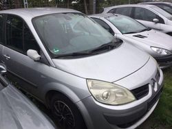 Grau Gebraucht 2006 Renault Scénic II Avantage Van / Kleinbus | 799 €
