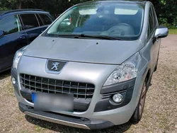 Silber Gebraucht 2011 Peugeot 3008 SUV | 6.000 € (Fairer Preis)