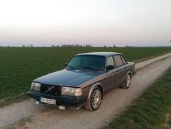 Grau Gebraucht 1989 Volvo 240 Limousine | 10.900 €