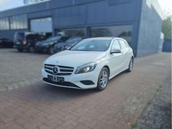 Calcitweiss unilack Gebraucht 2013 Mercedes A180 Kleinwagen | 15.000 € (Teuer)