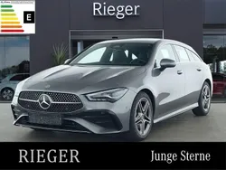Grau Gebraucht 2024 Mercedes CLA200 Shooting Brake AMG Kombi | 33.849 € (Fairer Preis)