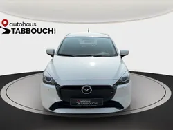 Weiß Gebraucht 2024 Mazda 2 Prime-Line | 13.999 € (Superpreis)