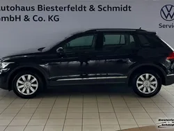 Deep black perleeffekt Gebraucht 2021 VW Tiguan Life SUV | 26.490 € (Etwas zu teuer)