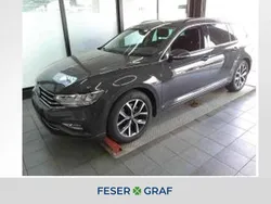 Grau Gebraucht 2021 VW Passat Business Kombi | 21.950 € (Guter Preis)