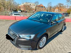 Braun Gebraucht 2013 Audi A3 Sportback Ambiente Kleinwagen | 7.500 € (Superpreis)
