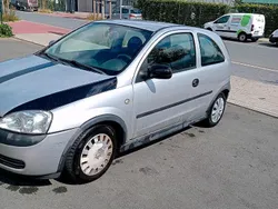 Silber Gebraucht 2003 Opel Corsa Kleinwagen | 600 € (Guter Preis)