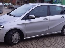 Silber Gebraucht 2013 Mercedes B180 Van / Kleinbus | 9.400 € (Guter Preis)