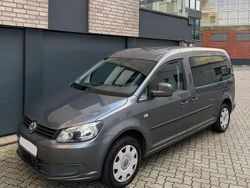 Grau Gebraucht 2013 VW Caddy Maxi Van / Kleinbus | 7.900 € (Fairer Preis)