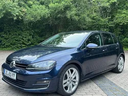 Blau Gebraucht 2014 VW Golf VII Highline Kombi | 8.600 € (Fairer Preis)
