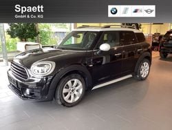 Midnight black Gebraucht 2017 Mini Cooper D Countryman Chili SUV | 17.485 € (Etwas zu teuer)