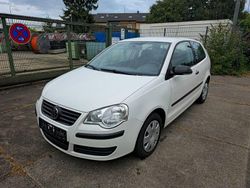 Weiß Gebraucht 2008 VW Polo Trendline Kleinwagen | 2.499 € (Fairer Preis)
