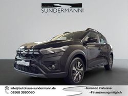 Schwarz Neu 2025 Dacia Sandero Expression Kleinwagen | 18.879 € (Guter Preis)