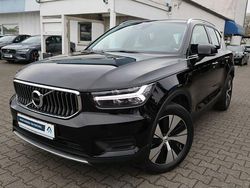 Black solid (stone) Gebraucht 2021 Volvo XC40 Core SUV | 27.490 € (Superpreis)