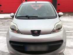 Silber Gebraucht 2008 Peugeot 107 Kleinwagen | 2.400 € (Fairer Preis)