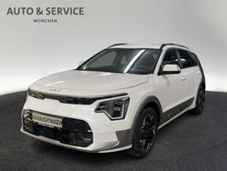 Weiß Gebraucht 2023 Kia e-Niro Inspiration SUV | 25.960 € (Guter Preis)