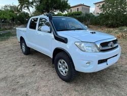 Weiß Gebraucht 2010 Toyota HiLux Life Abholung | 15.850 € (Fairer Preis)