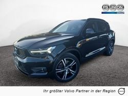 Schwarz / onyx schwarz (metallic) Gebraucht 2021 Volvo XC40 R-Design SUV | 22.790 € (Superpreis)