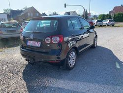 Schwarz Gebraucht 2011 VW Golf Plus Cross Van / Kleinbus | 6.490 € (Fairer Preis)