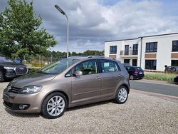 Braun Gebraucht 2009 VW Golf Plus Cross Highline Van / Kleinbus | 3.950 € (Fairer Preis)