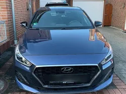 Blau Gebraucht 2018 Hyundai i30 Passion Limousine | 11.300 € (Guter Preis)