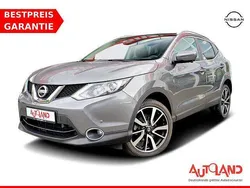 Grau Gebraucht 2017 Nissan Qashqai Tekna SUV | 18.950 € (Teuer)