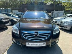 Braun Gebraucht 2012 Opel Insignia Limousine | 3.750 € (Guter Preis)