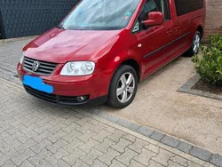 Rot Gebraucht 2008 VW Caddy Maxi Van / Kleinbus | 5.400 €