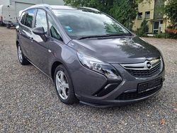 Schwarz Gebraucht 2012 Opel Zafira Tourer Van / Kleinbus | 4.000 € (Superpreis)