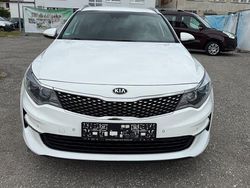 Weiß Gebraucht 2017 Kia Optima Vision Kombi | 6.900 € (Fairer Preis)