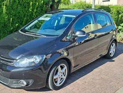 Schwarz metallic perleffekt Gebraucht 2010 VW Golf Plus Cross Highline Van / Kleinbus | 4.999 € (Fairer Preis)