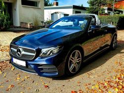 Blau Gebraucht 2019 Mercedes E220 AMG line Cabrio | 29.000 € (Guter Preis)
