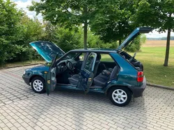 Grün Gebraucht 1997 Skoda Felicia Limousine | 1.499 €