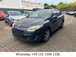 Grau Gebraucht 2010 Renault Mégane III Dynamique Limousine | 3.999 € (Guter Preis)